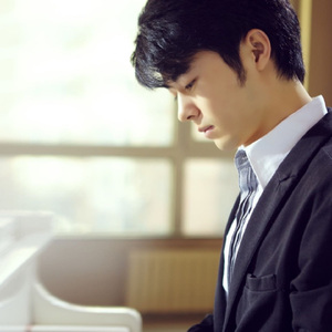 国产精品㊙️入口66mio男同
